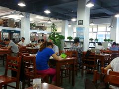 android_upload_pic-上海市虹口区图书馆(曲阳分馆)