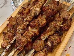 -牧场烧烤餐饮广场