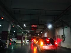 -杭州滨江宝龙城