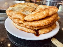 -周老三跷脚牛肉·全牛火锅(非遗传承店)