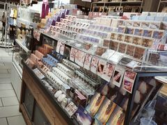 -纪念日百货(江西南昌店)