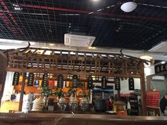 -黄桷树曹家私房菜(江与城店)