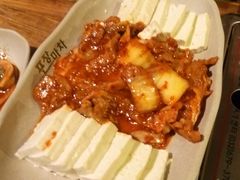 辣白菜炒豆腐-包装马车·韩国料理·포장마차