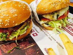 -The Habit Burger Grill 哈比特汉堡(复兴soho店)