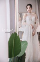 -Lady  Jane高端婚纱礼服馆