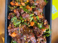 -包整·丝娃娃(一览甲秀楼风景店)