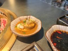 -铭牛烧肉·和牛海鲜自助(高新月牙湖店)