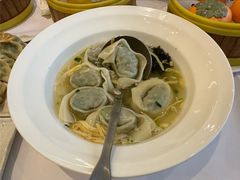 荠菜大馄饨-骏莱海鲜鱼港(五角场店)