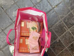 -嘉华鲜花饼·现烤(昆明老街店)