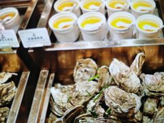 -雍容荟帝王蟹活龙虾展台自助(IFS黑金店)
