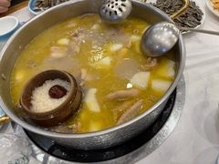 -朴小妹人参鸡汤火锅(长白山万达店)