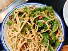 -三里屯土灶炖公鸡地锅鸡(江东店)