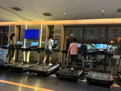 -蓝天国际游泳培训基地(华腾园店)