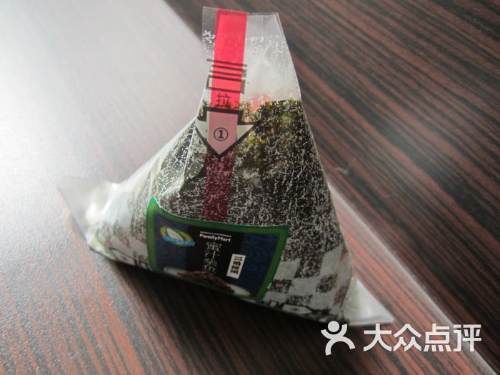 全家便利店(延吉中路店)蜜汁柴鱼三角饭团图片 - 第30张