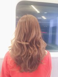 -PE SALON