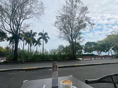 -ommo cafe(半岛城邦店)