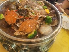 -鑫渔港海鲜本地菜·山海关浑锅(东戴河店)