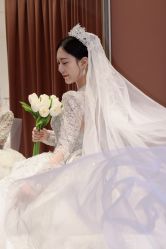-派丽莫Pellimo原创设计婚纱品牌