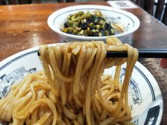 -黑白电视长沙小吃(美林M·LIVE天地东座店)