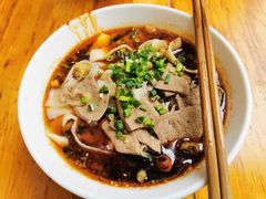 -秦云老太婆摊摊面(蓝光锦绣店)