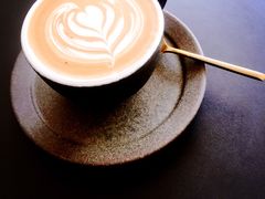 -UNI UNI(环亚凯瑟琳店)