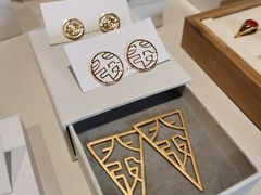-LADY FAFA(巨鹿路陕西南路路口店)