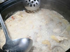 胡椒猪肚鸡-探窝·竹笙椰子鸡(杨箕店)