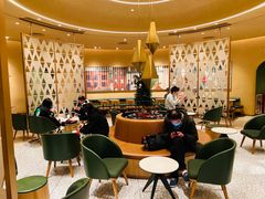 大堂-星巴克臻选(广州太古汇店)
