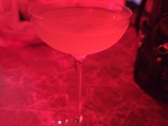 -Mx.cocktail bar
