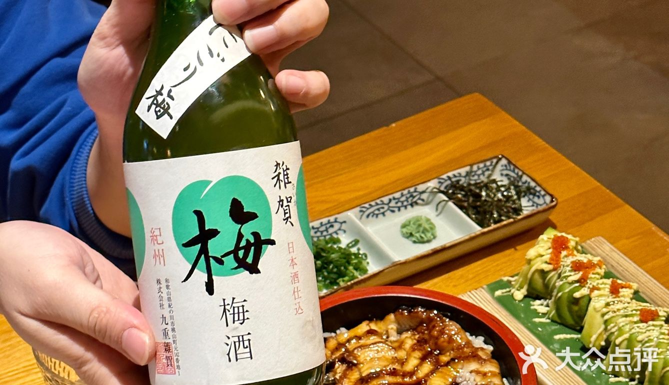 专属冬天的小确幸，三五好友，美食美酒