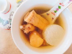 -壹零贰小馆(桂城石啃店)