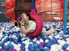 -嘿哟动霸CHUA·新潮玩运动娱乐中心·蹦床滑冰团建乐园