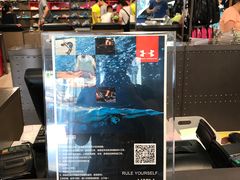 -UNDER ARMOUR(八达岭奥莱店)