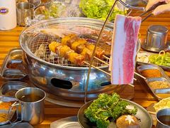 -叽叽扎扎烤肉场(生态城万达店)
