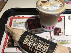 肉酥油条饭团-肯德基(安定门店)