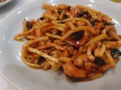 鱼香肉丝-东兴楼饭庄(六里桥店)