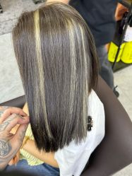 -藤野造型烫发染发