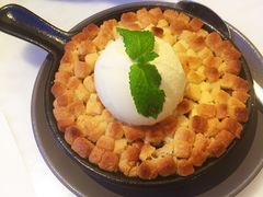 -港丽餐厅(高德置地店)