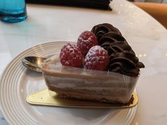 -北京朝阳悠唐皇冠假日酒店