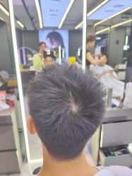 -藤野造型烫发染发