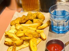 -必胜客(上海华谊新所店)