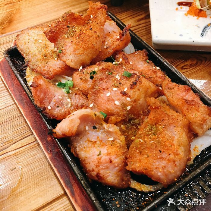 浅草屋寿司(龙湖滨江天街铂金岛店)香煎松板肉图片