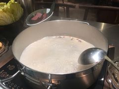 -捞王锅物料理(上海世茂广场店)