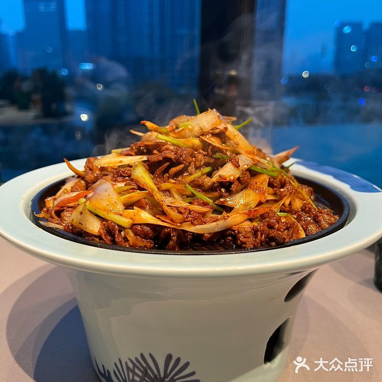 拜托‼️都去吃这个鱼子酱烤鸭呀,人间值得