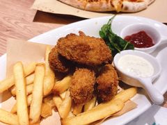 -玛格萝妮比萨屋(四平店)