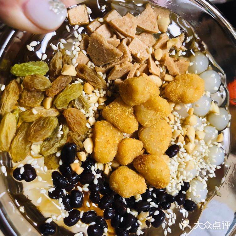 里面的配料也是按照经典款的来！