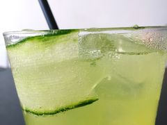 -UNI UNI(环亚凯瑟琳店)