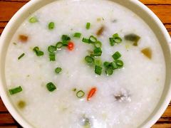-阿瓦山寨·湘菜现炒·剁椒鱼头王(咸阳总店)