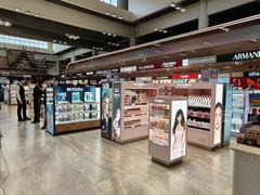 -王权免税店(廊曼机场店)
