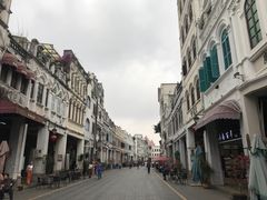 -海口骑楼小吃街